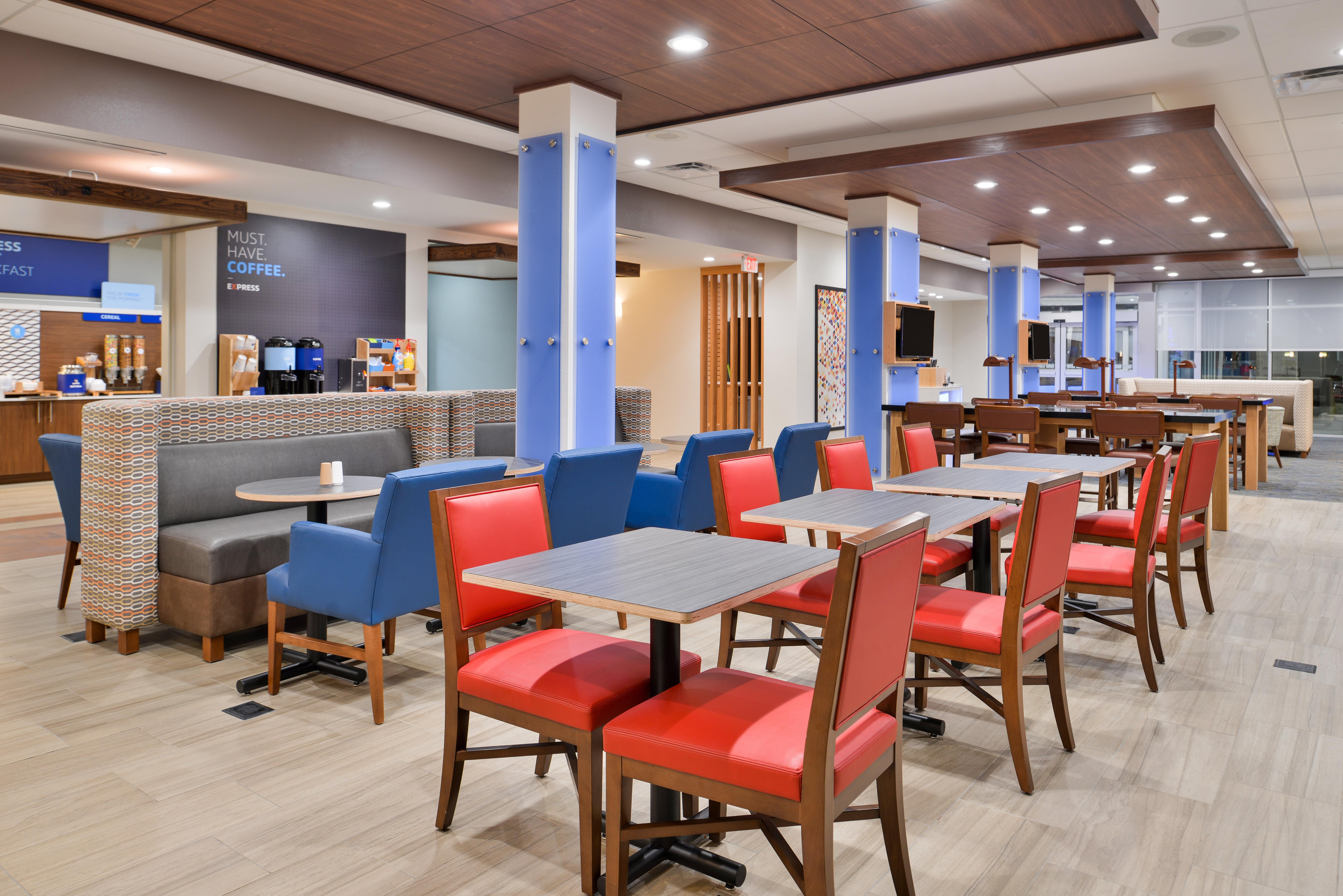 Holiday Inn Express - Early By Ihg Exteriör bild
