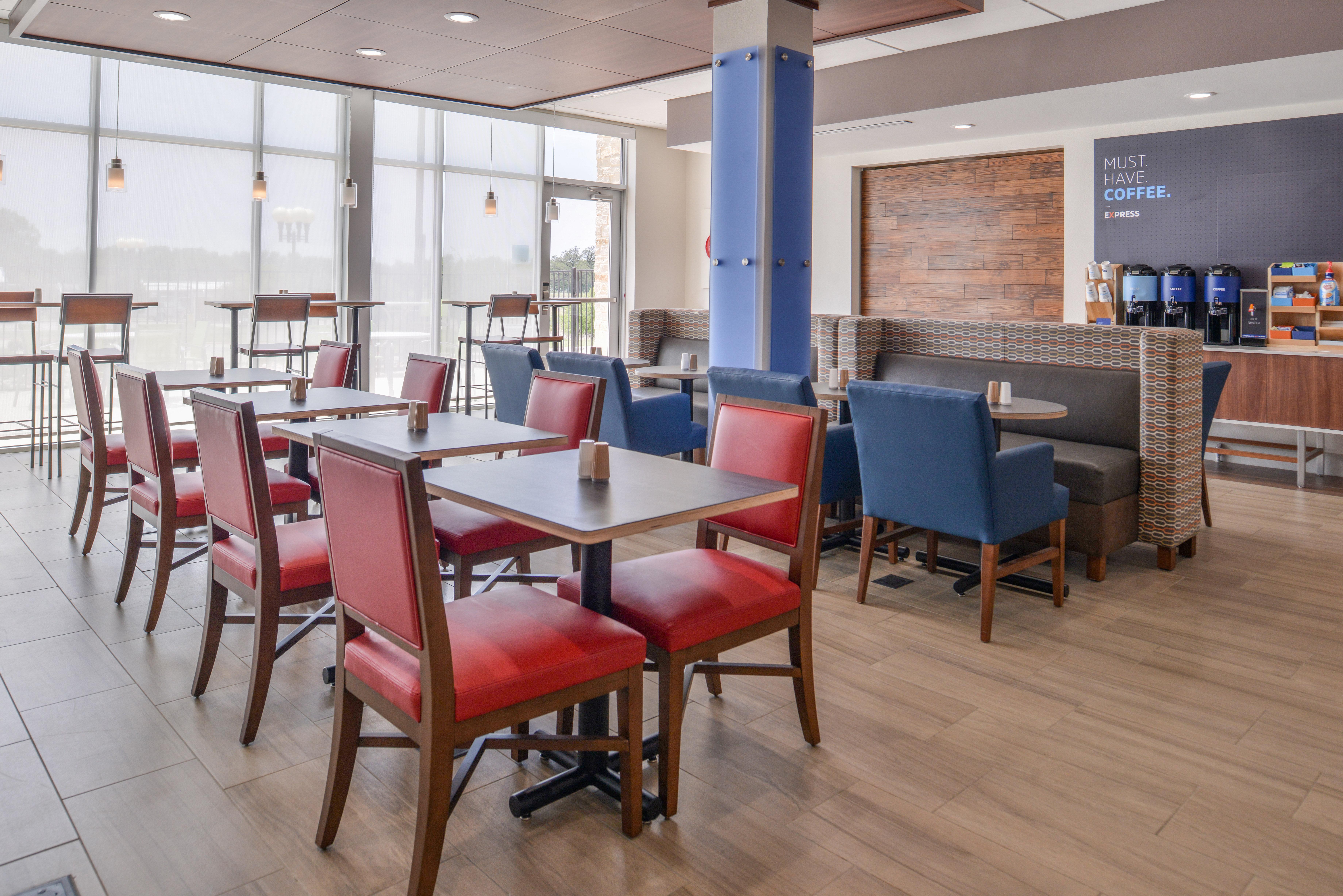 Holiday Inn Express - Early By Ihg Exteriör bild