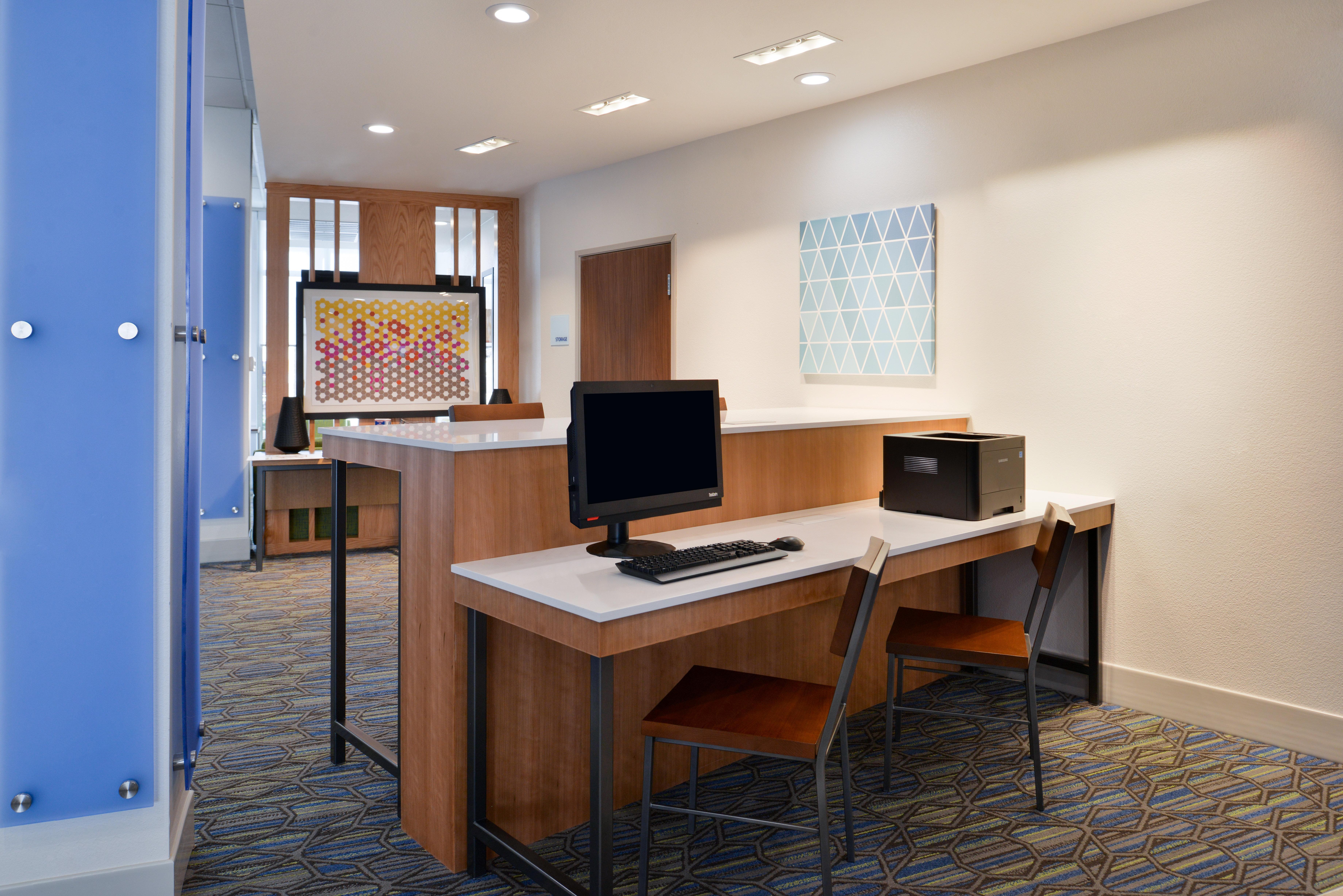 Holiday Inn Express - Early By Ihg Exteriör bild